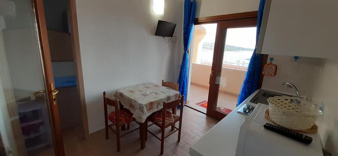 이솔라 로사 Fronte Mare Attico Indipendente Ed Esclusivo Con Terrazza Panoramica 아파트 외부 사진